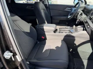 Kia Sportage Hybrid 2023 AWD LX 4dr SUV