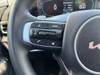 Kia Sportage Hybrid 2023 AWD LX 4dr SUV