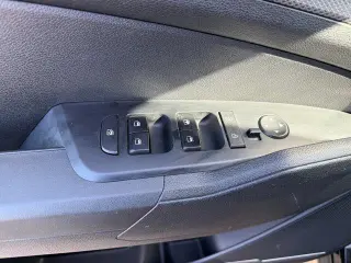 Kia Sportage Hybrid 2023 AWD LX 4dr SUV