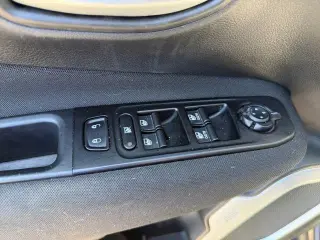Jeep Renegade 2020 Latitude 4dr SUV