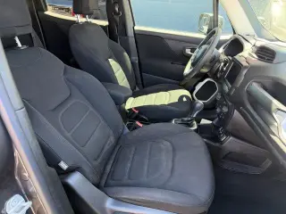 Jeep Renegade 2020 Latitude 4dr SUV