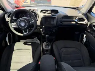 Jeep Renegade 2020 Latitude 4dr SUV