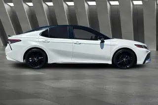 Toyota Camry Hybrid 2022 XSE 4dr Sedan