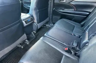 Toyota Highlander 2019 AWD Limited 4dr SUV