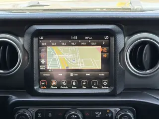 Jeep Wrangler 2023 4x4 Sahara 4dr SUV