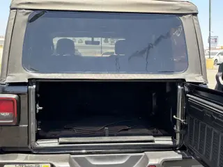 Jeep Wrangler 2023 4x4 Sahara 4dr SUV