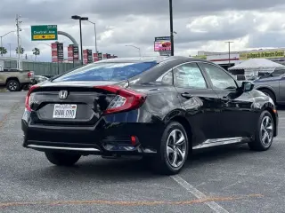 Honda Civic 2019 LX 4dr Sedan CVT