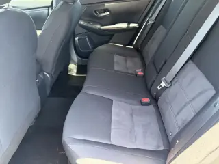 Nissan Sentra 2025 SR 4dr Sedan