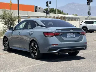 Nissan Sentra 2025 SR 4dr Sedan
