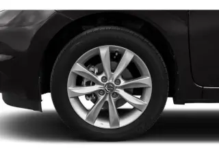 Nissan Versa Note 2015 SR 4dr Hatchback (midyear release)