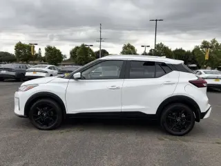 Nissan Kicks 2023 SV 4dr Crossover