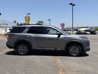 Nissan Pathfinder 2022 SV 4dr SUV