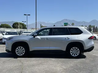 Toyota Grand Highlander 2024 AWD XLE 4dr SUV