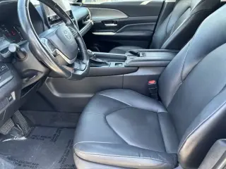 Toyota Grand Highlander 2024 AWD XLE 4dr SUV