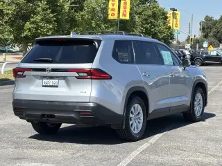 Toyota Grand Highlander 2024 AWD XLE 4dr SUV