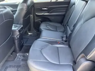 Toyota Grand Highlander 2024 AWD XLE 4dr SUV