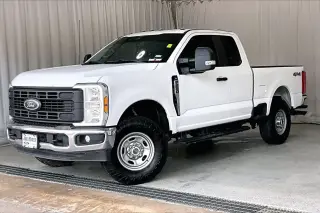 Ford F-250 Super Duty 2024 4x4 XLT 4dr SuperCab 6.8 ft. SB Pickup