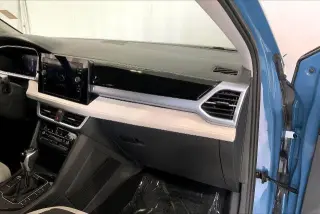 Volkswagen Taos 2025 SE 4dr SUV