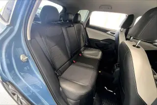 Volkswagen Taos 2025 SE 4dr SUV
