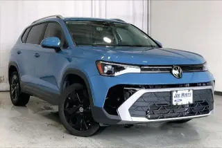 Volkswagen Taos 2025 SE 4dr SUV