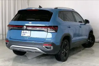 Volkswagen Taos 2025 SE 4dr SUV