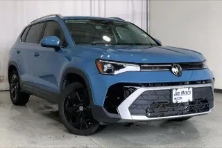 Volkswagen Taos 2025 SE 4dr SUV