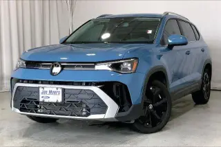 Volkswagen Taos 2025 SE 4dr SUV