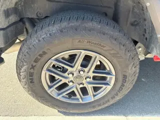 Jeep Wrangler 2025 4x4 Sport 4dr SUV