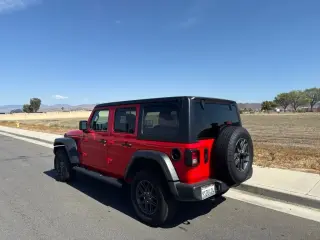 Jeep Wrangler 2025 4x4 Sport 4dr SUV