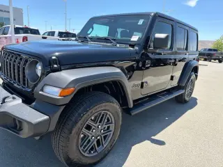 Jeep Wrangler 2025 4x4 Sport 4dr SUV