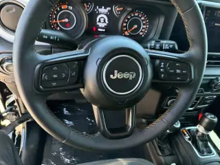 Jeep Wrangler 2025 4x4 Sport 4dr SUV