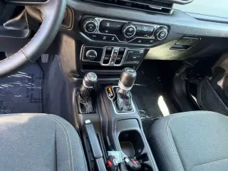 Jeep Wrangler 2025 4x4 Sport 4dr SUV