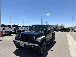 Jeep Wrangler 2025 4x4 Sport 4dr SUV