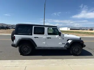 Jeep Wrangler 2025 4x4 Sport 4dr SUV