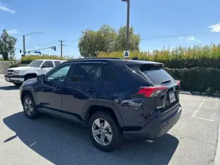 Toyota RAV4 2024 AWD XLE 4dr SUV
