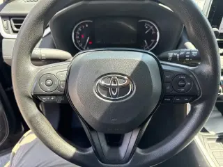 Toyota RAV4 2024 AWD XLE 4dr SUV