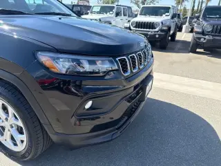 Jeep Compass 2024 4x4 Latitude 4dr SUV