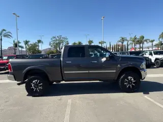 Ram 2500 2015 4x4 Laramie 4dr Crew Cab 6.3 ft. SB Pickup