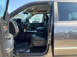 Ram 2500 2015 4x4 Laramie 4dr Crew Cab 6.3 ft. SB Pickup