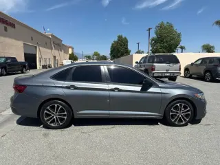 Volkswagen Jetta 2023 Sport 4dr Sedan 8A