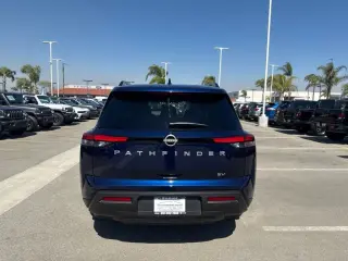 Nissan Pathfinder 2024 SV 4dr SUV