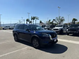 Nissan Pathfinder 2024 SV 4dr SUV