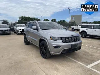 Jeep Grand Cherokee 2021 4x2 Laredo E 4dr SUV