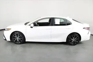 Toyota Camry 2023 SE 4dr Sedan