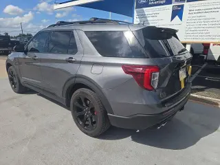 Ford Explorer 2022 AWD ST 4dr SUV