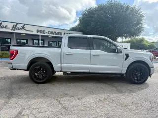 Ford F-150 2023 4x2 XL 4dr SuperCrew 5.5 ft. SB