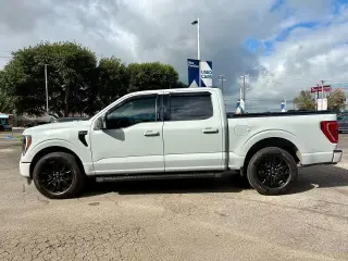 Ford F-150 2023 4x2 XL 4dr SuperCrew 5.5 ft. SB