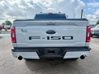 Ford F-150 2023 4x2 XL 4dr SuperCrew 5.5 ft. SB