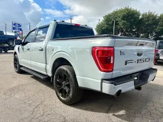 Ford F-150 2023 4x2 XL 4dr SuperCrew 5.5 ft. SB