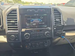 Ford F-150 2015 4x2 XL 4dr SuperCrew 5.5 ft. SB